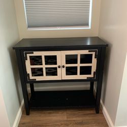 Cabinet / Console / Tv Stand