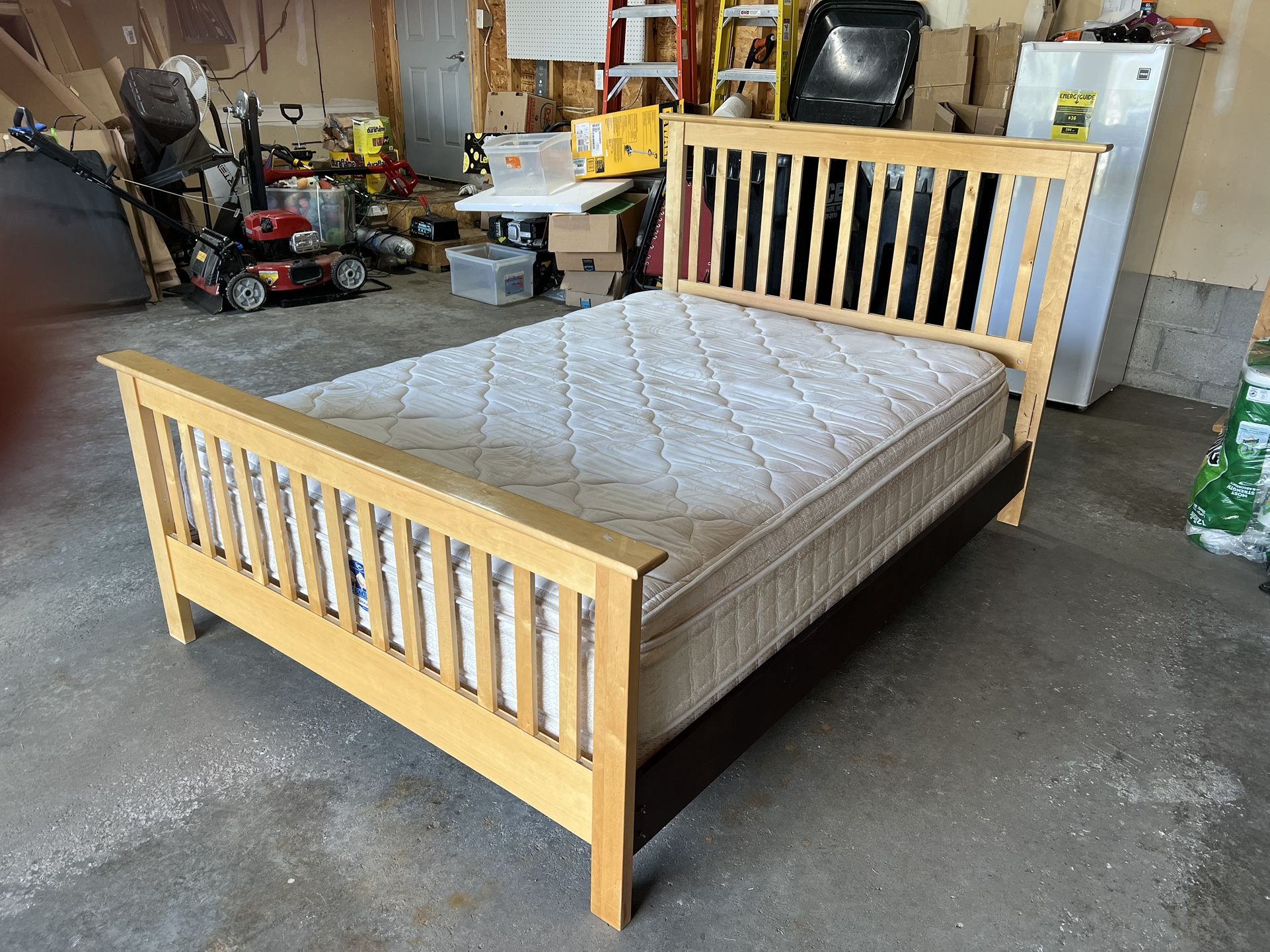 Full Size Bed With Mattress And Box Spring