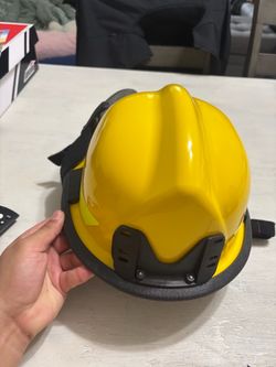 Bullard LT Fire Helmet Yellow