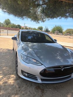2013 Tesla Model S