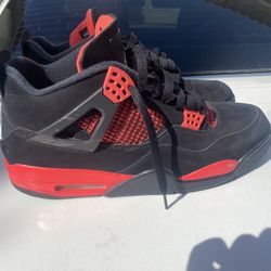 Jordan 4 Red Thunder