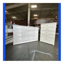 Set Dresser