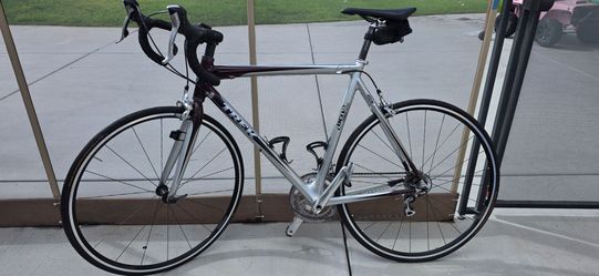 Trek Road Bike