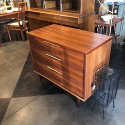 Mid-Century Modern Kent Coffey 3-Drawer Chest/Dresser (DN/0126)