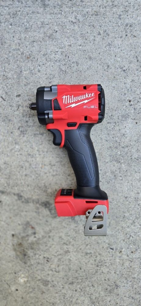 Milwaukee 18v Fuel Impact Wrench 3/8 Brand New Tool Only