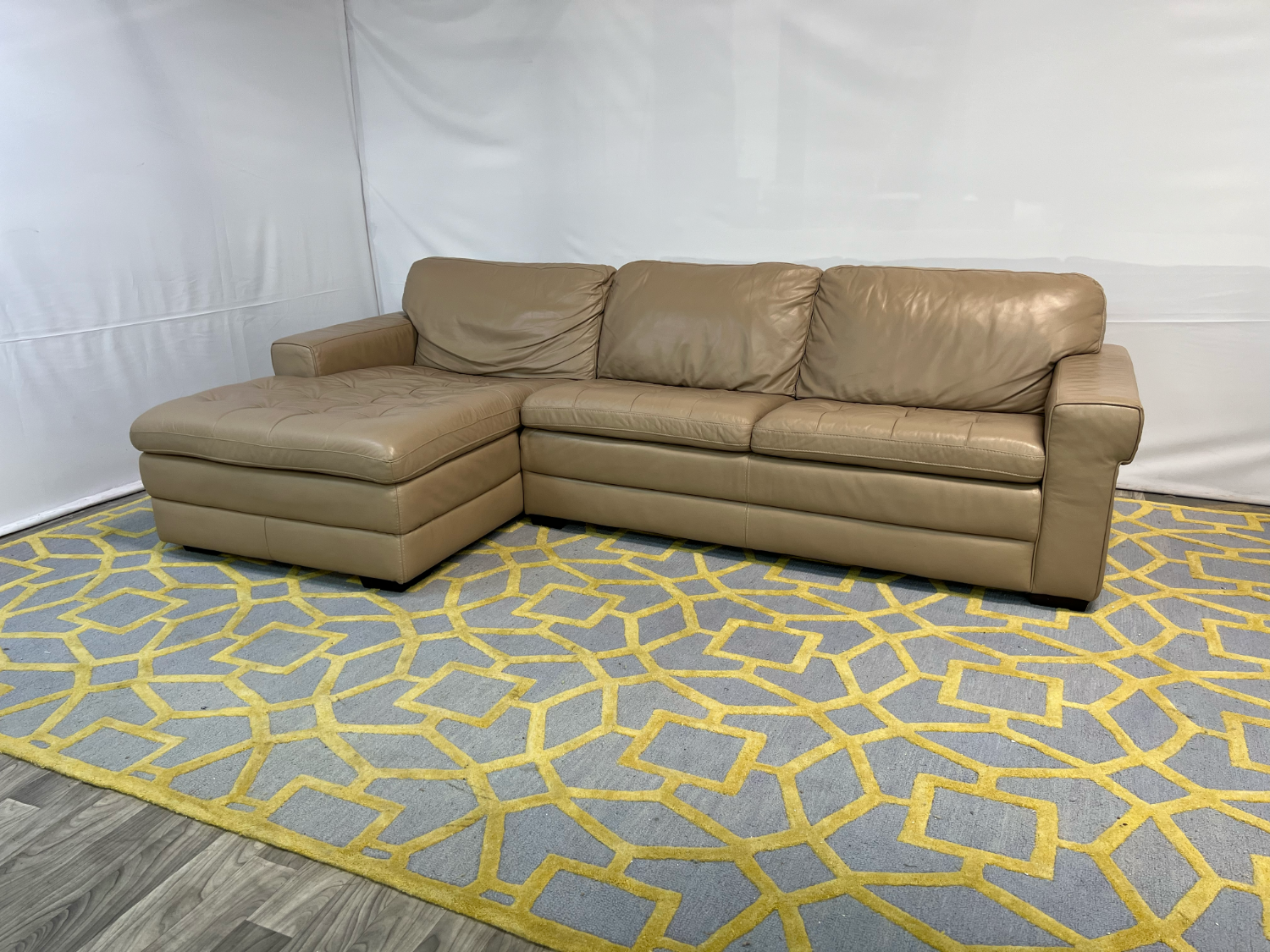 ( Delivery Available ) Havertys Beige Leather Sectional Couch