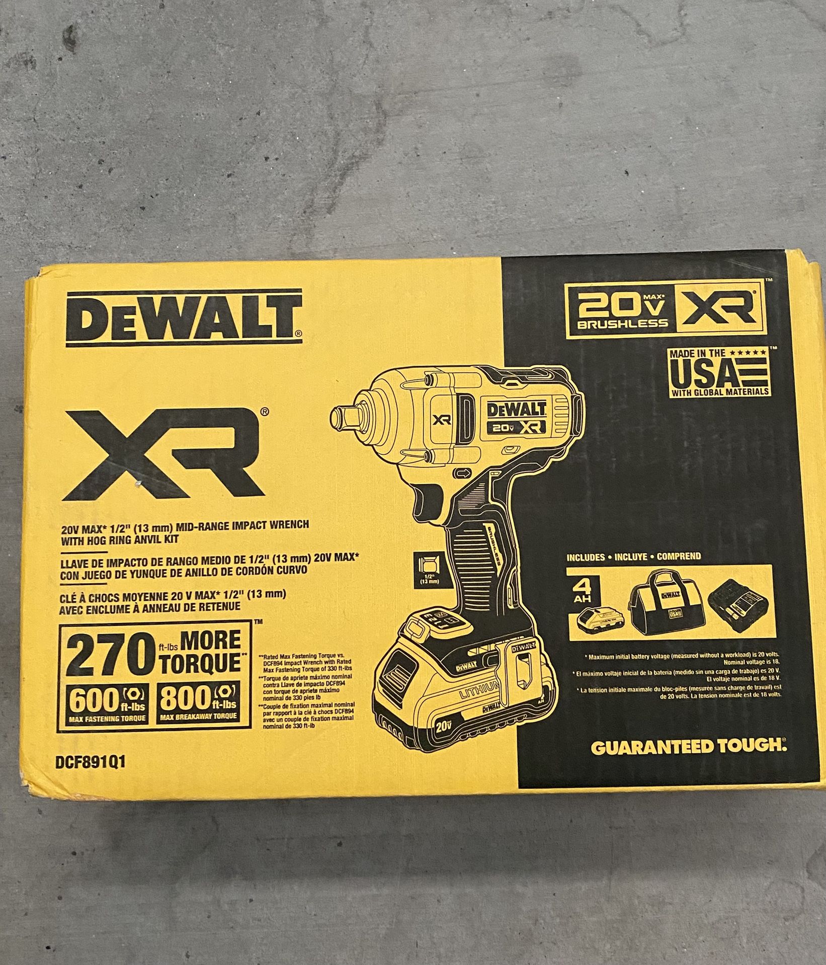 Dewalt 20V MAX XR 1/2 in. Mid-Range Impact Wrench Kit With Hog Ring Anvil DCF891Q1