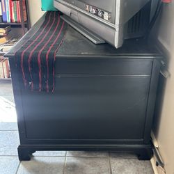 Antique Desk With Chair