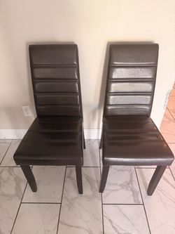 4 Leather Chairs (brown)
