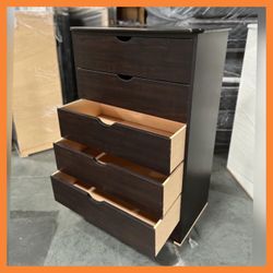 5 Drawer Dresser 