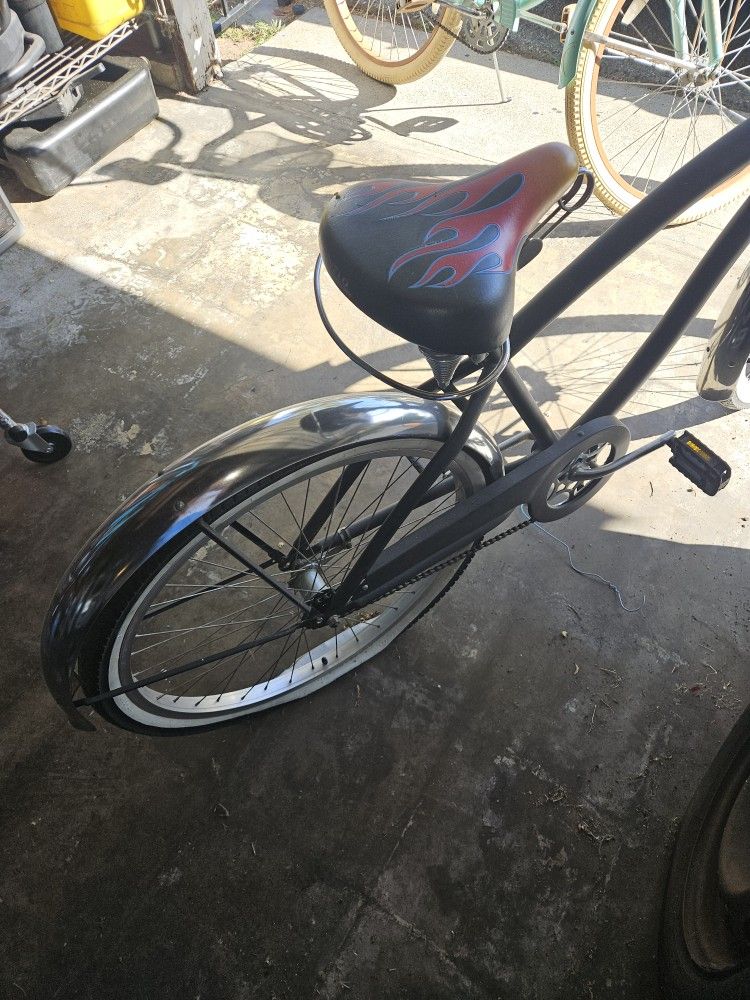 Beach Cruiser Bike