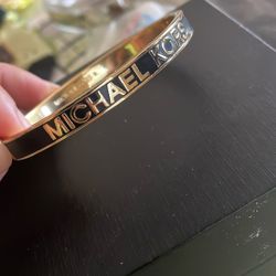 Mk