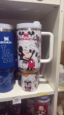 x Mickey Mouse Tumbler with Handle