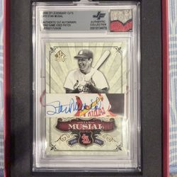 Stan Musial Legendary Fusion Autograph/Flannel Jersey Patch Card