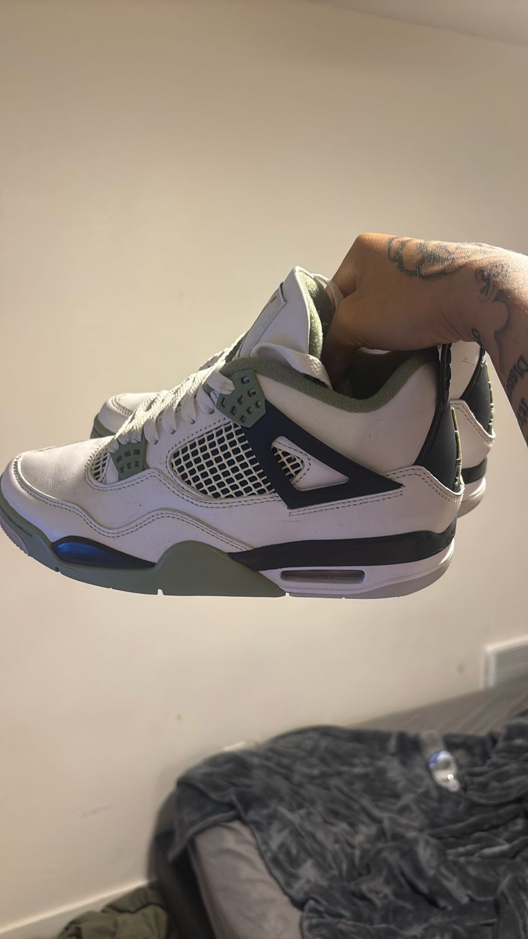 Air Jordan 4 retros