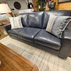 Bolsena New Leather Sofa Sealed