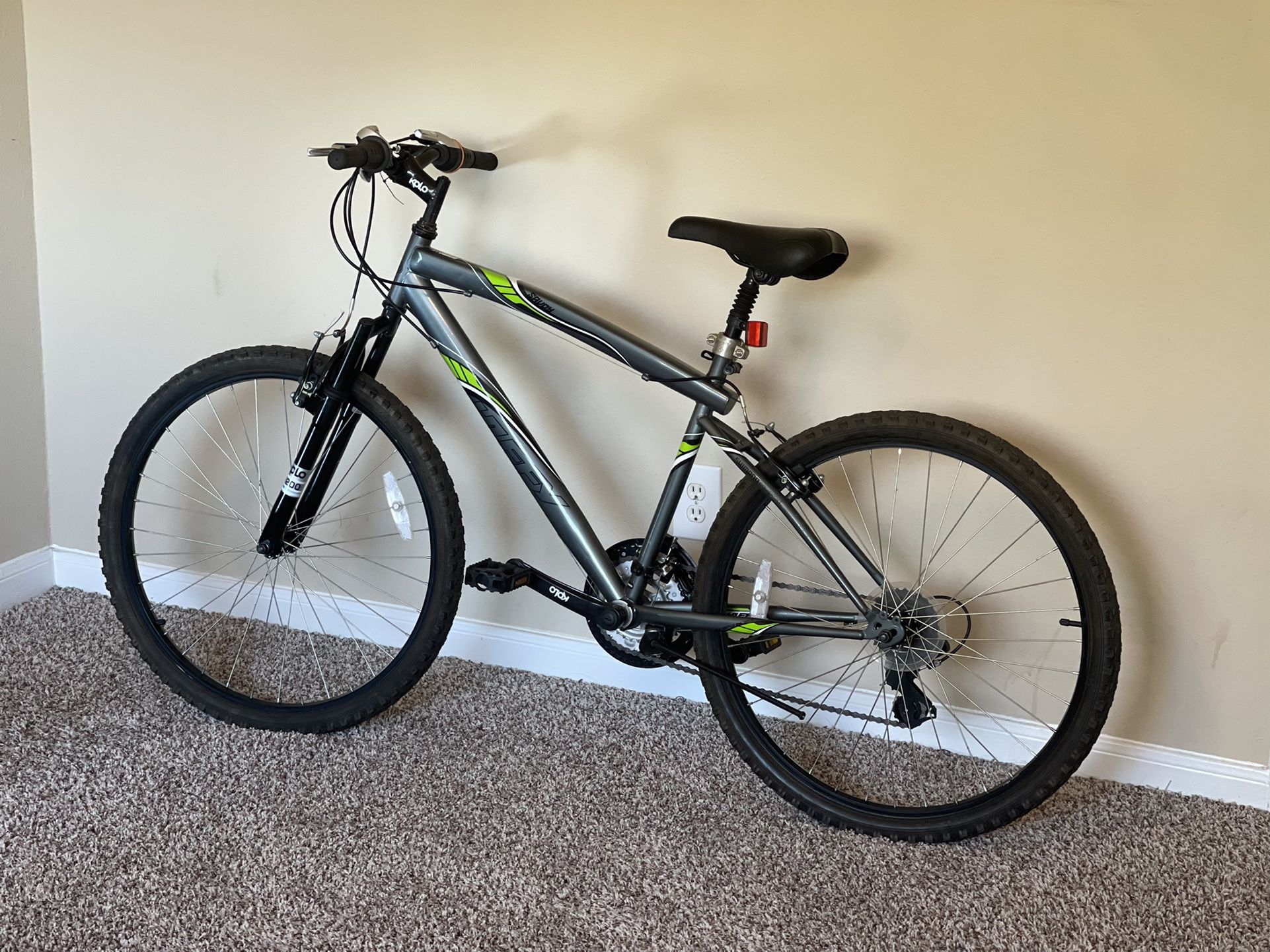 Huffy Speed Bike Pink Cruiser Bike For Women, 26-inch, 6-Speed