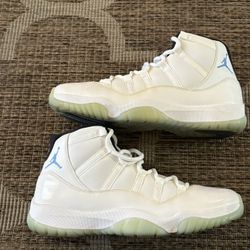 Jordan Retro 11s Columbia Size 13 