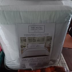 The Hotel Collection Bedding Set