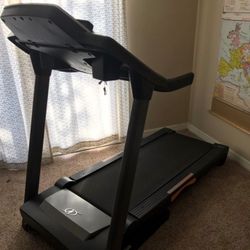 NORDICTRACK T.5ZI TREADMILL ( LIKE NEW & DELIVERY AVAILABLE TODAY