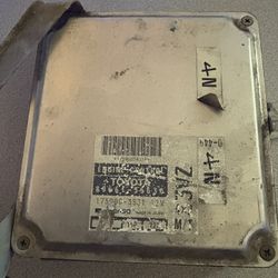 Parting Out 1991 Toyota Pickup Used Engine Computer