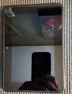 Kindle Fire V1. ( MAKE OFFER )