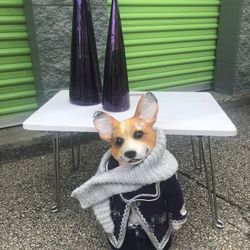 Decoration piece of a dog
