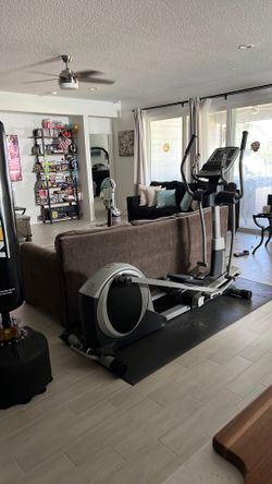 Reebok Elliptical Machine