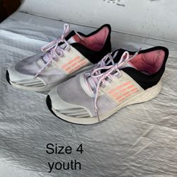 Size 4 Youth