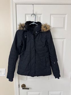 Ladies size 2 Obermeyer absolutely gorgeous winter ski/snowboard jacket like new condition in Weston