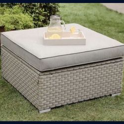 Outdoor Ottoman