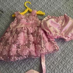 Girls Dress 6 Months Gently Used Smoke Free Stain Free