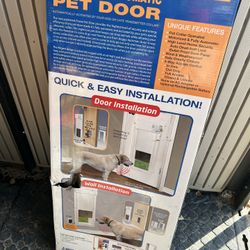 Power Pet Automatic motorized doggy Pet door -$475 Retail. Px-2 Model large 100# dog