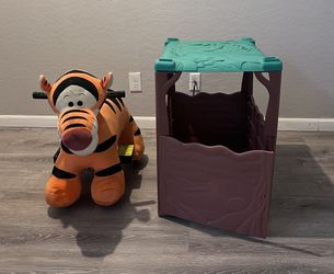 Disney Vintage Tigger Ride On