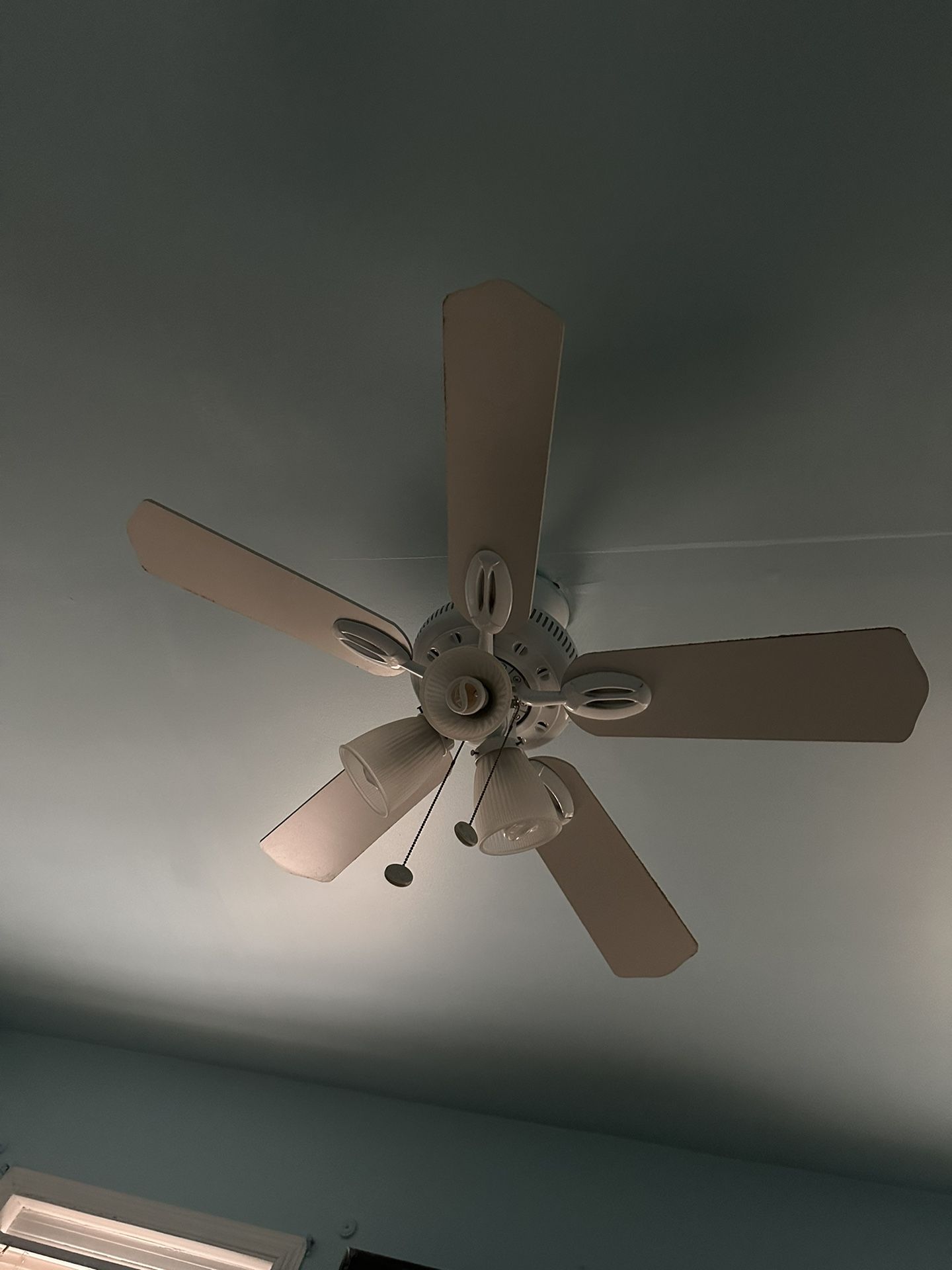 3 white fans excellent condition