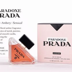 PARADOXE PRADA