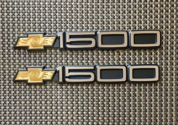 Obs c1500 Gmc Sierra / Chevrolet Silverado emblems. Badge set