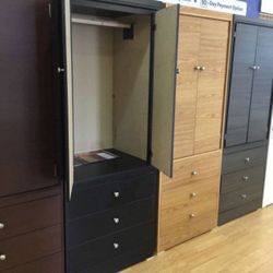 TALL WARDROBE WITH THREE DRAWERS