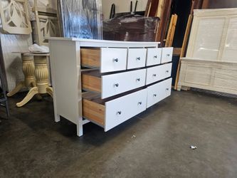 Hemnes Dresser