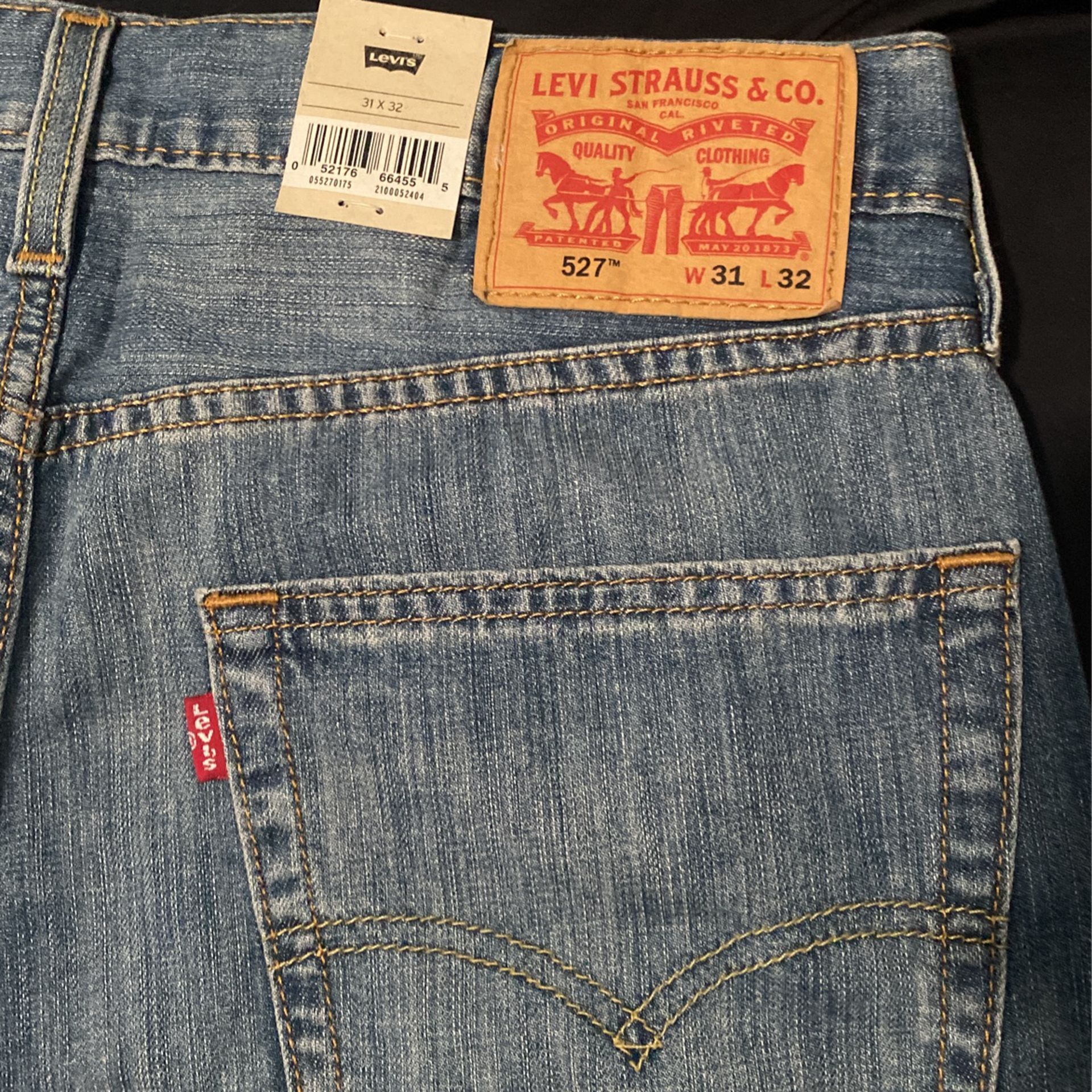 31x31 Levi’s Men’s 527 Standard Bootcut Jeans