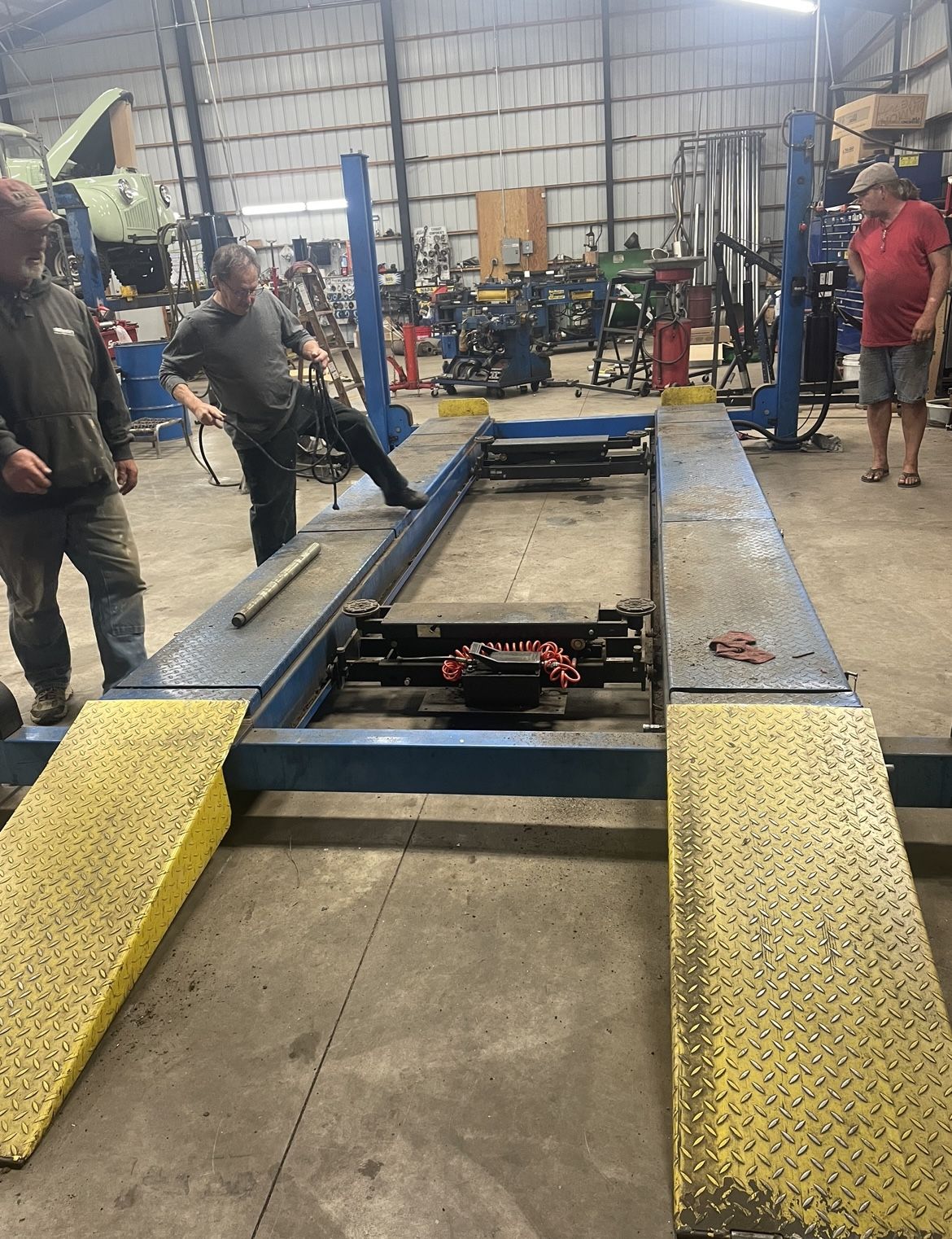 4 Post Lift & Alignment Rack for Sale in Kelso, WA OfferUp