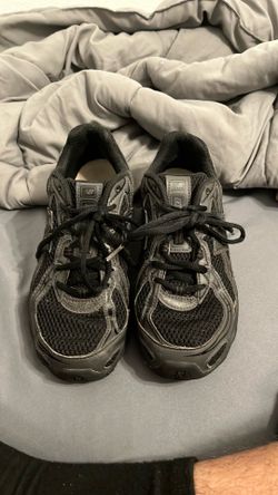 New balance size 5 youth