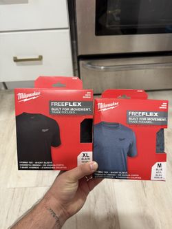 Brand New Milwaukee Men's X-Large Black Cotton/Polyester Short-Sleeve Hybrid Work T-Shirt