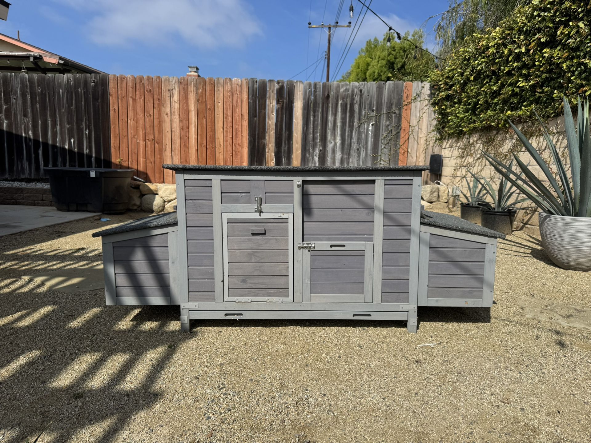 Chicken Coop With Feeders