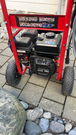 Homesite pressure washer 2700 psi 2.3 GPM 179 cc low hours