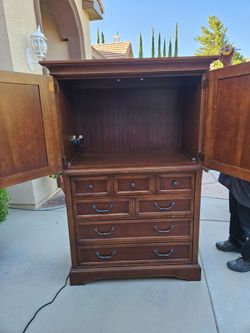 Armoire