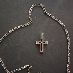 925 Silver Figaro 22inch Chain With Cross (Diamond)