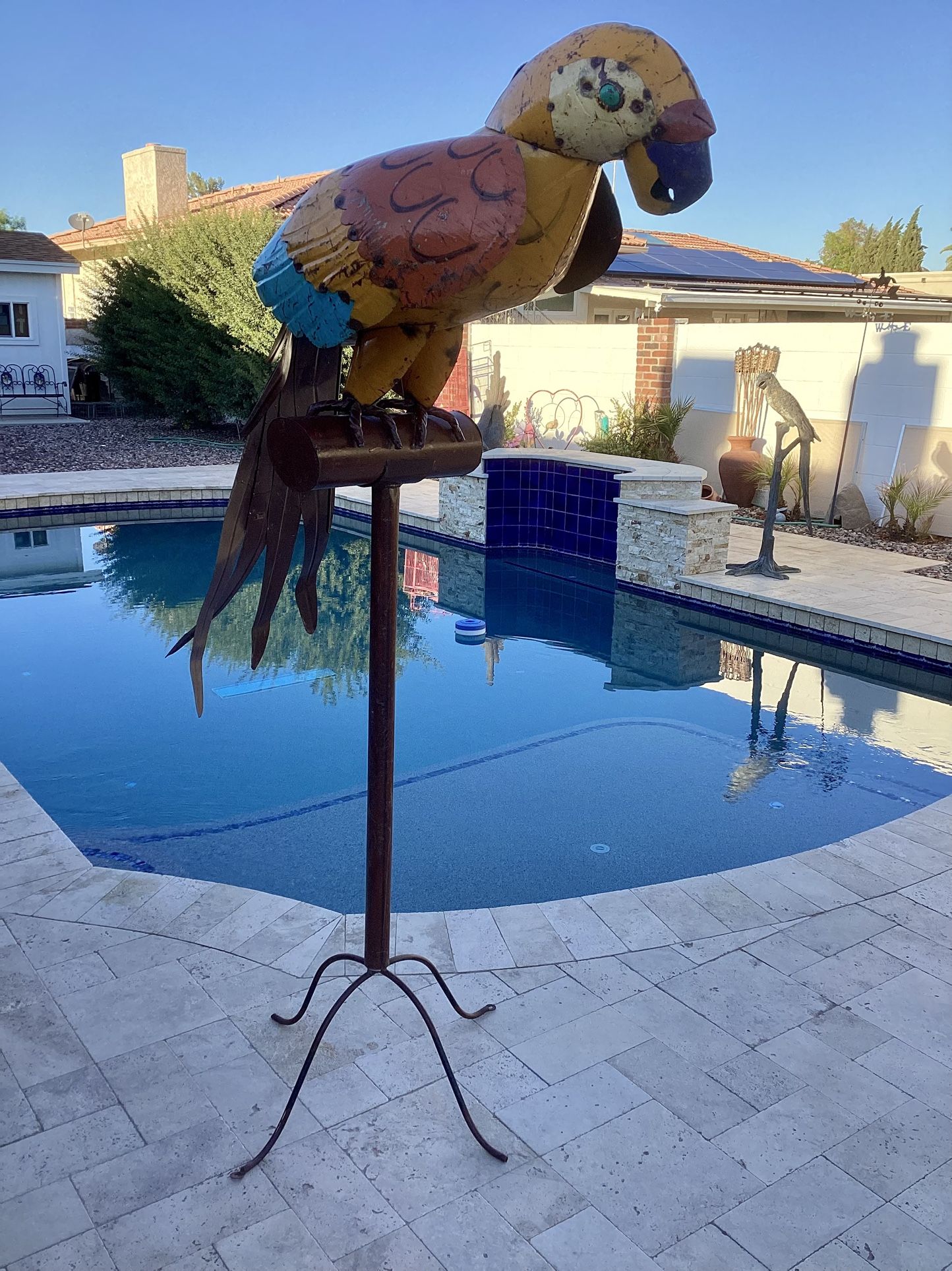 Parrot / Macaw Huge Metal Colorful Sculpture 