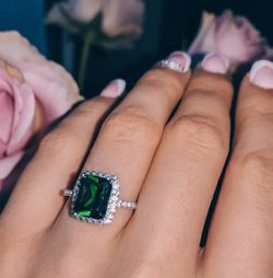 Wedding ring/engagement ring