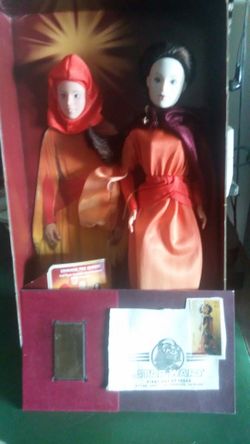 Hasbro Doll of Queen Amidala (1998) and Queen Amidala First Day Issue US postal stamp foil and regular stamps